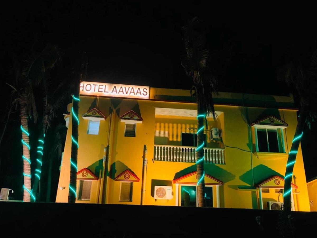 Hotel Aavaas Puri Kültér fotó